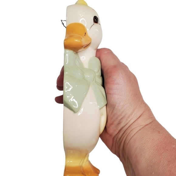 Vintage Momma Duck & 2 Babies Chalkware Wall Hangings, 50s Nursery Decor - Picture 7 of 11